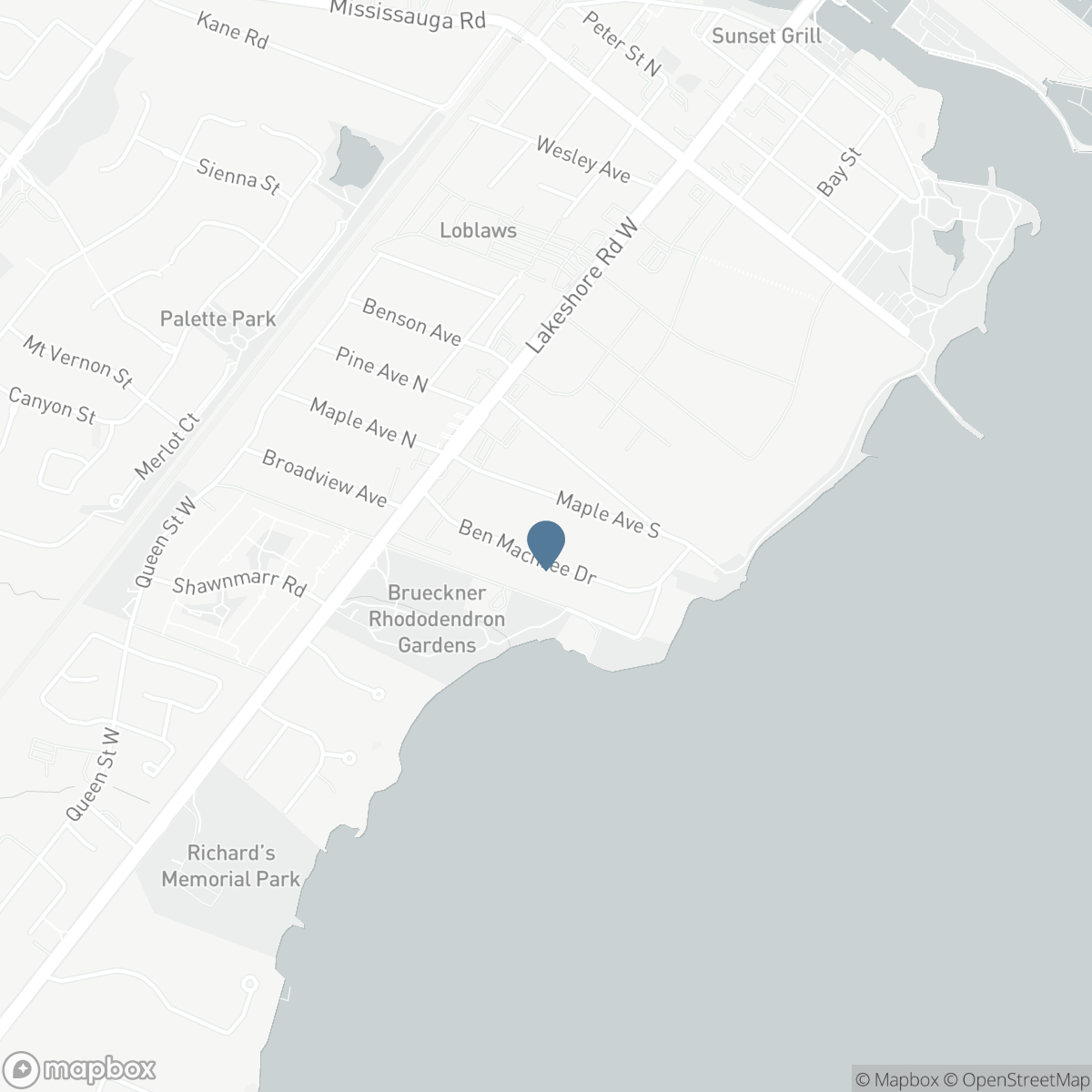 33 BEN MACHREE DRIVE, Mississauga, Ontario L5H 2S2